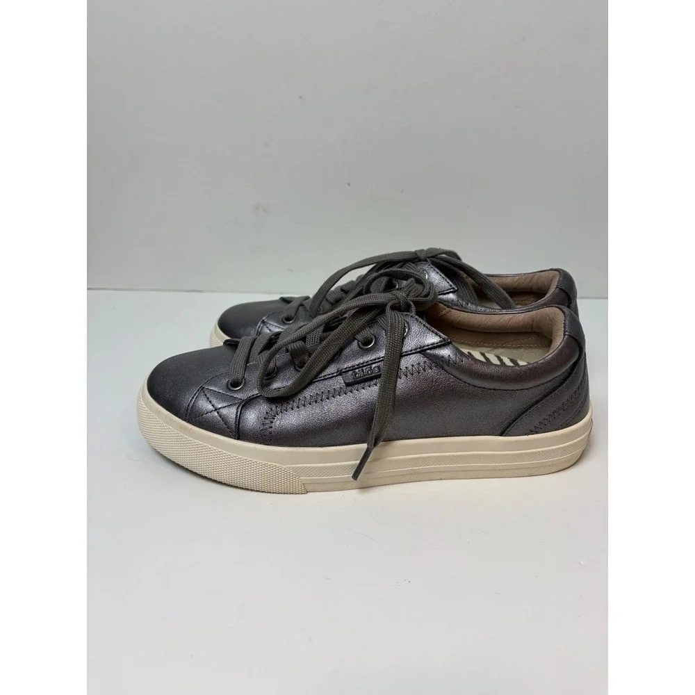 Taos Plim Soul Lux Metallic Pewter Leather Sneakers Women's 7 PLX-13994A